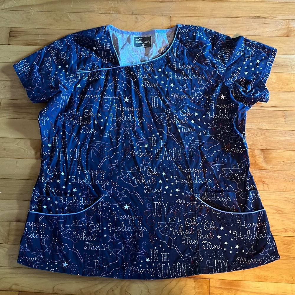 Buttersoft Women's XL Holiday Scrub Top